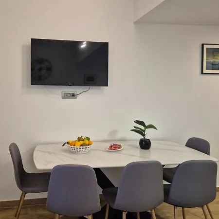 Apartment Bijeg U Mir, Dvosobni