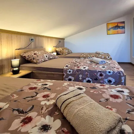 Apartment Bijeg U Mir, Dvosobni
